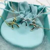 디자이너 Tiffay and Co S925 Sterling Silver Exquisite Bow Pendant 여성 여름 조명 고급 틈새 냉각 체인 프렌치 그물 레드 레드 레드 레드 레드 웨이트