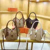 Liquidazione di fabbrica Nuova borsa di design calda Borsa da donna alla moda e di fascia alta Secchio di grande capacità