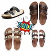 Sandales Gai Sandales de haute qualité Chaussures Mules Sliders Slippers For Mens Womens Sandls Slides Big Eur 36-46
