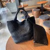 Designer Bottegs Arco Tote Venetas Bag Wind Handwoven Handbag 2024 New Large Capacity Bun Mother Vegetable Basket Womens 21088 JUP7