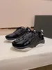 2024 İtalya Tasarım Erkek Kemik Koşucu Eğitmenleri Ayakkabı Örgü Deri Süet Sabahları Düşük Top Panelli Nubuck Deri Eğitimler Chunky Lug Sole Sıradan Yürüyüş Skate Ayakkabı Kutusu