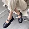 Sapatos casuais IPPEUM Flats Spilled Toe Black Leather Loafer Brown Tamanho 40 Moda Fivela Mary Janes Flat Ninja Shoe Mulheres