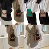 ショルダーバッグ女性バッグヴィンテージPUハンドバッグ財布調整可能なストラップ付きトレンディコンパクト毎日の使用に最適