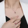 Anéis de Cluster Zhenchengda Simulado Ruby Diamond Ring Europeu e Americano S925 Pure Silver Women's Non Fading Simples