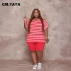 Zestawy CM. Yaya Plus Size Women Kobiety Dwa 2 -częściowe ustawione stroje 2022 Summer Striped Tshirt i Shorts Dopasowany zestaw dresowy