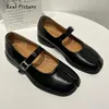 Sapatos casuais IPPEUM Flats Spilled Toe Black Leather Loafer Brown Tamanho 40 Moda Fivela Mary Janes Flat Ninja Shoe Mulheres