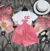 bambino Designer di lusso Set di abbigliamento T-shirt per bambini Abiti corti con monogramma rosa Marchio di moda britannico estate tesori e ragazze in cotone in due pezzi 2023