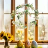 Flores decorativas ovo de páscoa guirlanda folhas verdes pendurado com ovos decoração para festival parede cornijas janela festa