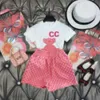 Luxus-Designer-Kleidungssets für Babys, Kinder-T-Shirt, rosafarbene, mit Monogramm versehene, kürzeste Kleidung, britische Modemarke, Sommer-Kinderschätze und Mädchen-Baumwoll-Zweiteiler