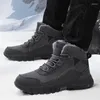 Scarpe da fitness stivali da uomo caldi 2024 sneaker in pelliccia invernale scarpe da trekking in gomma moda casual in pelle impermeabile
