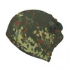 ベレー帽Flecktarn Camo Bandana Neck Gaiter for Ski Running女性男性を包むスカーフアーミーカモフラージ