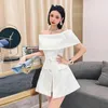 Arbeitskleider Gagarich Fashion Elegant Socialite Hepburn Style One Shoulder Set Damen 2024 Sommer Top Shorts 2 Stück