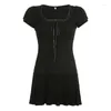 Vestidos casuais clinkly preto torção malha lace up mini vestido de algodão manga curta y2k estética doce bodycone para mulheres moda coreana