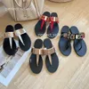 Slipper Flip Flops Mule Designer Schuh flach Sommer Luxusmarke Mode Sandale Sliders Damen Herren Sandale Slide Outdoor Freizeitschuhe Schwimmen Pool Loafer