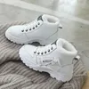 Fietsschoenen Dames Winter Snowboots Mode Stijl High-top Casual Vrouw Waterdicht Warm Vrouwelijk Hoge kwaliteit Wit Zwart