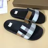 2024 New Designer Cotton Slippers Comfort Shoes Flats Wine Red Black Pink Gray Bean Paste Men Women Size