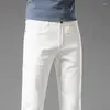 Jeans pour hommes haut de gamme droit lâche 2024 polyvalent mode rue tendance loisirs bureau pantalon d'affaires