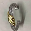 Designer Armband Twisted Cable Cuff Mens Brand Bangles Charm Womens Bangle Wire Vintage C-formad lyxguldpläterad män 10mm armband