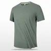Ice Thin Short Sheeved T-shirt för män Löst montering Casual Sports sömlös överdimensionerad topp cool och andningsbar snabb torkningskläder 9fvp {kategori}