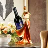 Dekorativa figurer fan skönhet rött vin rack kreativ restaurang skåp dekoration ktv bröllop hem mjukt