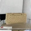 2024 Designer Bag Straw Flap Shoulder Bag Shopper Tote Cc Bags Handbag Beach Classic Vintage Medium Single Woven Design Gold Tone Chain Sxxb