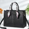 HBP Non-Brand Ladies Tote Briefcase Handbag Daily Hand Bags Fashion Crocodile Pattern Pu Leather Large Capacity Hard Tote Bag For Women