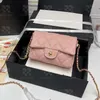 2024 Bolsa de hombro CC Diseñador Bolso Flap Mini Cross Body Caviar Cuero Cadena de oro Correa Mujeres Moda Clásico Bolsos Pequeño Monedero F Qkop