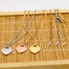 Nieuwe Stijl Rvs Fashion T Ketting Sieraden Hartvormige Hanger Liefde Kettingen Voor Womens Party Huwelijksgeschenken Groothandel