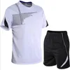 Tute sportive Quick Dry Costumi Uomo Set da corsa palestra Abbigliamento fitness Estate Uomo Divise da calcio Abbigliamento sportivo 240315