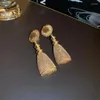 Dangle Küpeler 71mm Azınlık Çemberi Fan Şeklinde Retro Kulak Kipi Toptan Kadınlar