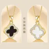 Dubbelzijdig draagbare Lucky Clover ketting sleutelbeenketting modieus temperament veelzijdige klassieke hanger kleine geurige zirkonia ketting