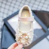 HBP Non-Brand Wholesale childrens shoes autumn new little girl princess single shoes imitated pearl childrens ballet flat shoes