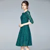 Abiti da festa TingYiLi abito longuette in pizzo rosso verde scava fuori donne sexy coreane eleganti da ufficio a trapezio estate