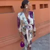 Vestidos de trabajo Tie Dye Floral Manga larga con cuello en V Faldas de mujer Conjunto Elegante Frente Dividido Primavera Verano Traje de envoltura de cadera para mujer en conjuntos a juego