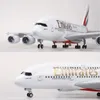 1160 스케일 45.5cm 비행기 모델 380 A380 UAE 항공기 장난감 가벼운 휠 랜딩 기어 다이커 캐스트 플라스틱 수지 장난감 240307