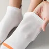 Erkek Çoraplar Yaz İnce Moda Parlak Renk Örgü Topuk Nakış Toptan Şeker Kişilik E6I3