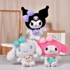 Kreskówka Kuromi Plush Toys Dolls Schlenione anime urodzinowe prezenty urodzinowe domowe dekoracja sypialni