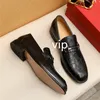 2024 tamanho grande 45 designers clássicos homens negócios sapatos de luxo couro patente derby sapatos masculinos planos oxfords festa de casamento sapatos masculinos