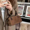 Borse Boston Versione coreana dell'autunno e dell'inverno Pelle scamosciata Spalla singola Croce diagonale Borsa piccola Cuscino Tendenza da donna portatile