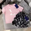 Tuta TRAPSTAR Abiti firmati per bambini Completi T-shirt stampate per bambini Multicolori Caldi pantaloncini a due pezzi Cappotto Pantaloni Abbigliamento dhgate