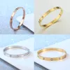 bracelet designer Classic Designer Bracelet European Fashion Couple Cuff Bracelet Jewelry for Women High Quality 316L Titanium Steel designer bracelet woman