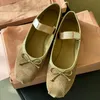 vendita calda ballerine da donna punta tonda suola in vera pelle di alta qualità fuori scarpe morbide da passeggio designer di passerella stile dolce una cintura slip on scarpe basse