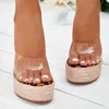 HBP Non-Brand Sommer prägnante klare PVC transparente weibliche Schuhe Peep Toe Plattform Keil Hausschuhe Sandalen Mode High Heels für Frauen