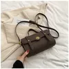 보스턴 가방 올해 봄 마일 라드 통근 가방에있는 여성을위한 인기있는 핸드백 One Shoulder Crossbody