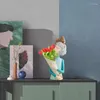 Vasen Moderne Harz Vase Mädchen Blume Figuren Statue Einfache Und Elegante Desktop Pflanzer Für Veranda Wohnzimmer Schlafzimmer Studie