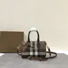 Designerskie worki do kręgli najwyższej jakości kobiety Crossbody Bor Brown Green Calfksin skórzany zamek błyskawiczny Zamknięte dwa rozmiary luksusowa dama mała torebka TOTE