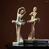 Figurine decorative Statua di ballerina in stile nordico Decorazioni per la casa creative Figurine di balletto in resina per la decorazione della stanza Regalo Fidanzata Artigianato