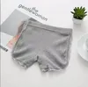 2024 Shorts Girls Safety Pants Pure Cotton Anti-Glase Children's Insurance Summer Thin Section Underwear Baby Bottoming sho bästa kvalitet