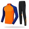 Wintervoetbaluniform met lange mouwen Voetbaltrainingskleding Volwassenen en kinderkleding Heren Jongens Voetbalkledingsets Korte mouw 240315