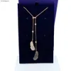 BZ6F Pendant Halsband Swarovskis Designer Juveler Originalkvalitet Svart och vit Tassel Necklace Kvinnlig Swallow Element Crystal Mysterious Yshaped Leaf Fe